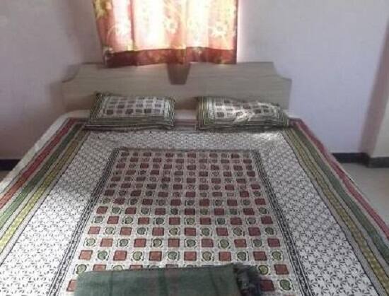 Hotel New Firangi Lodging, Pune 1